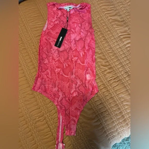 Fashion Nova Don’t Mention It bodysuit - Picture 2 of 4